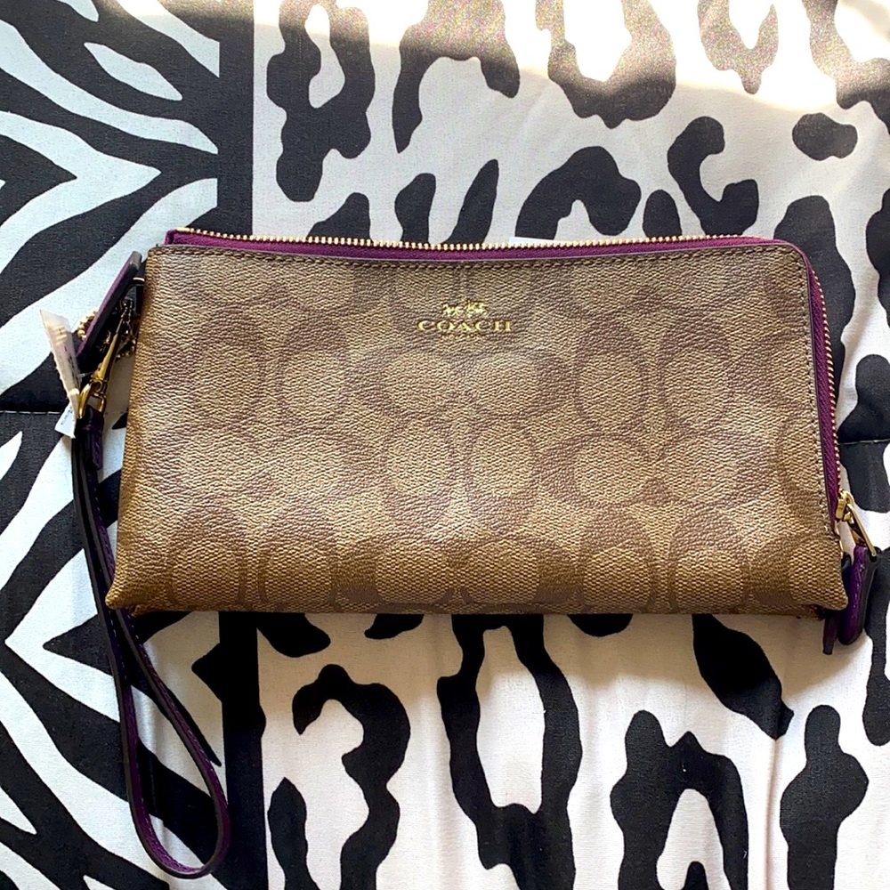 Wristlet
